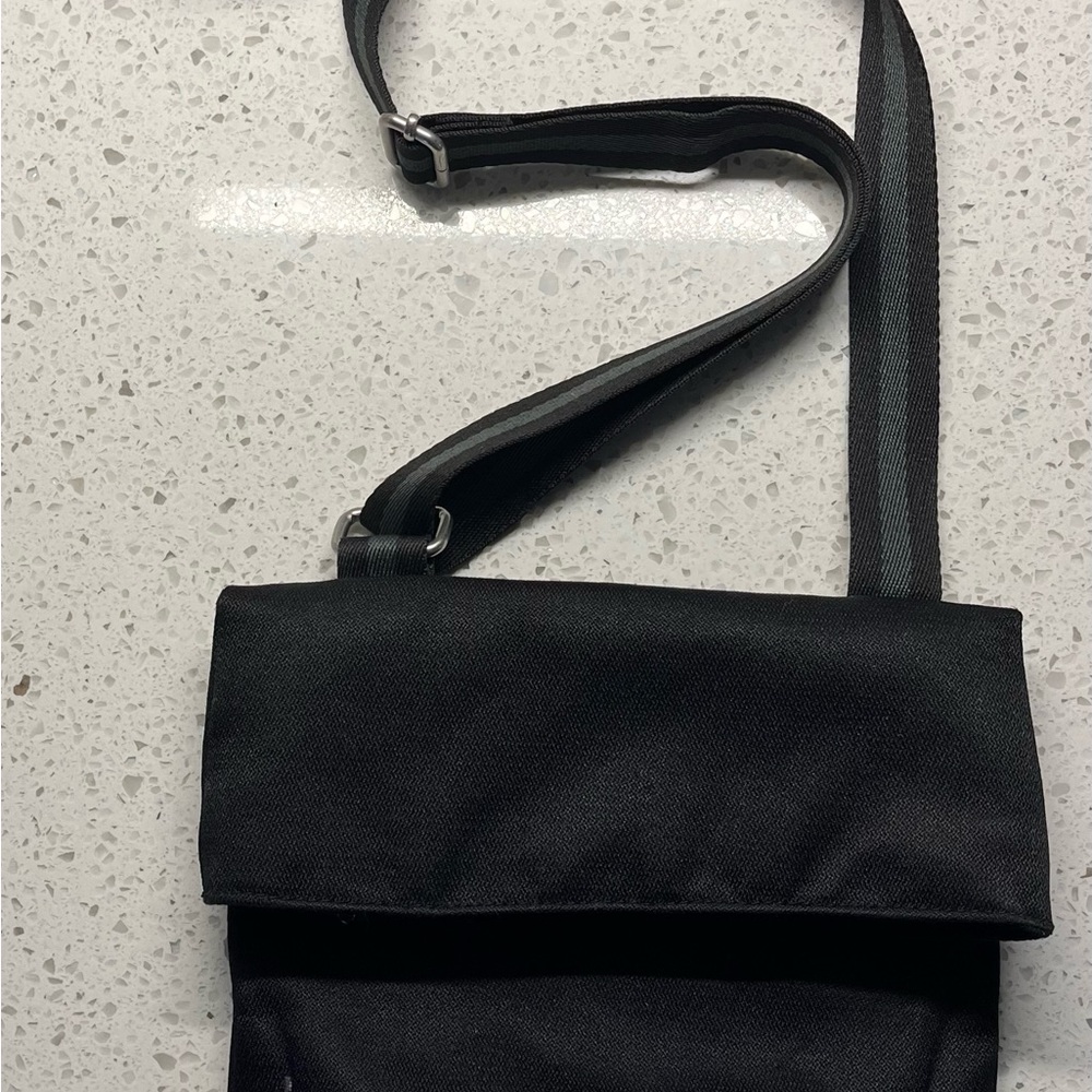 Sherpani Crossbody w/ Adjustable Strap